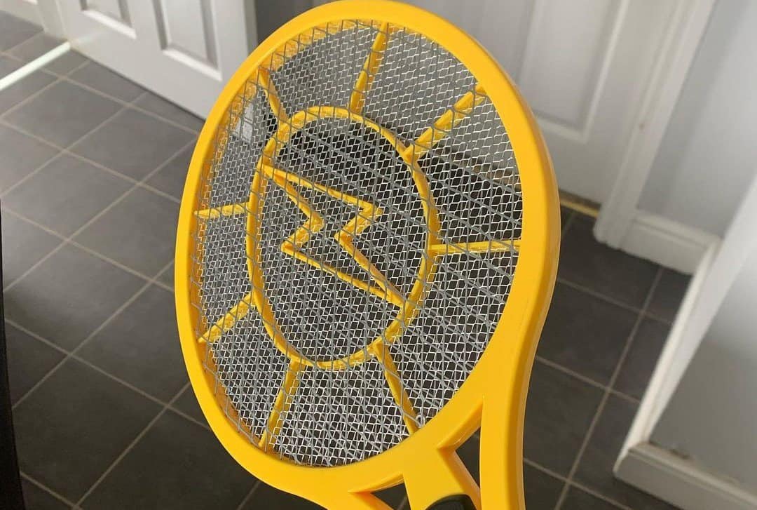 3500 Volt Electric Fly Swatter Mini Bug Zapper Outdoor