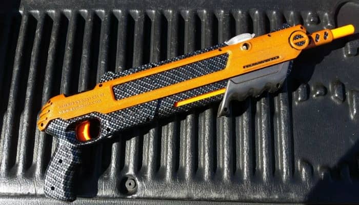 Bug-A-Salt 2.0 Review: Salt-Shooting Bug Gun - Freakin' Reviews