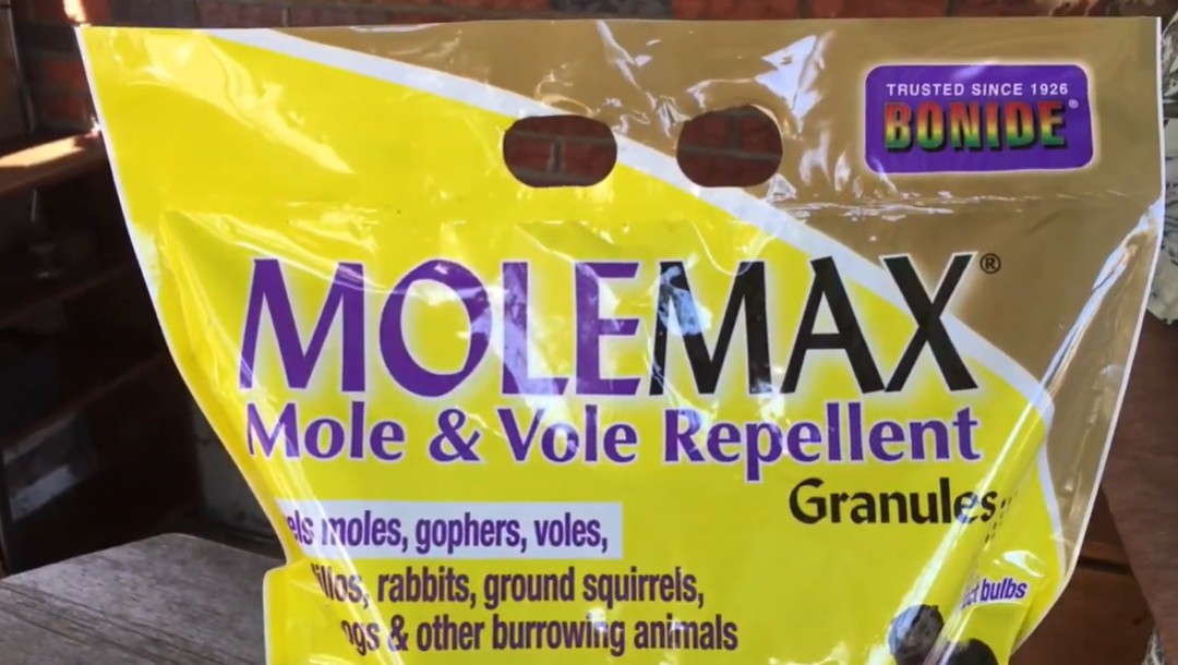 Molemax Mole & Vole Burrowing Animal Repellent