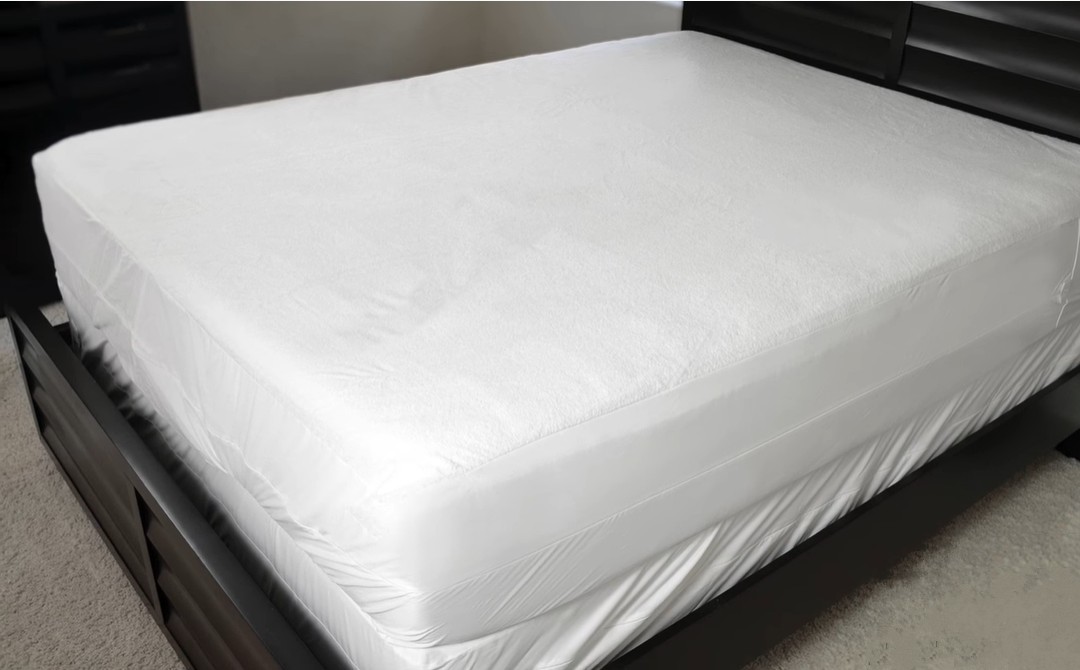 National Allergy Premium 100% Cotton Zippered Mattress Protector