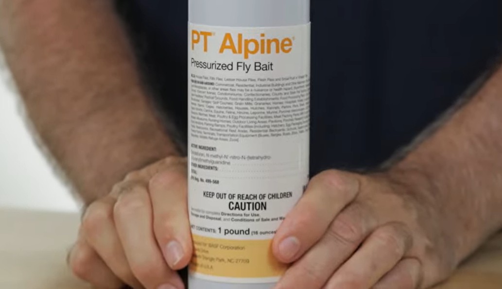 PT Alpine Pressurized Fly Bait