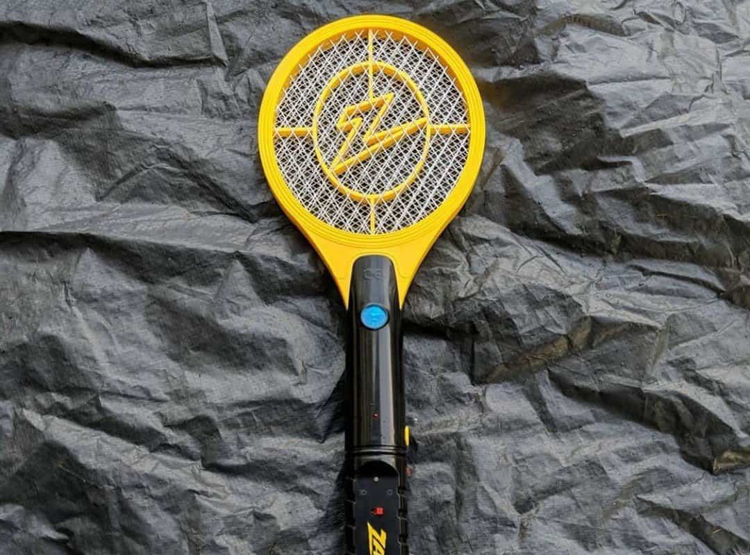 ZAP iT! Electric Fly Swatter Racket