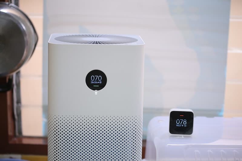 white air purifier working