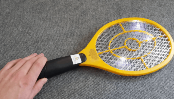 Best Electric Fly Swatter in 2022: Expert Reviews